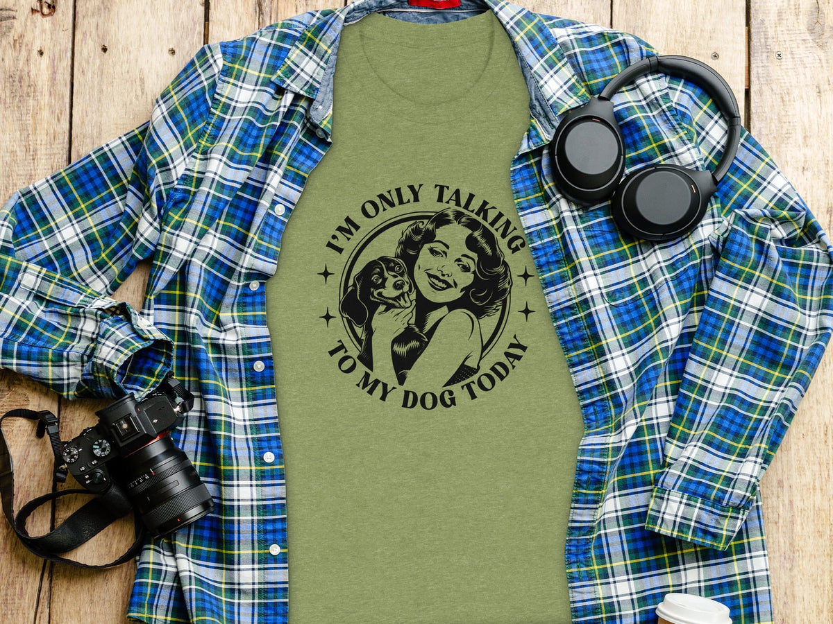 I am only talking to my dog today Graphic Novelty T-Shirt